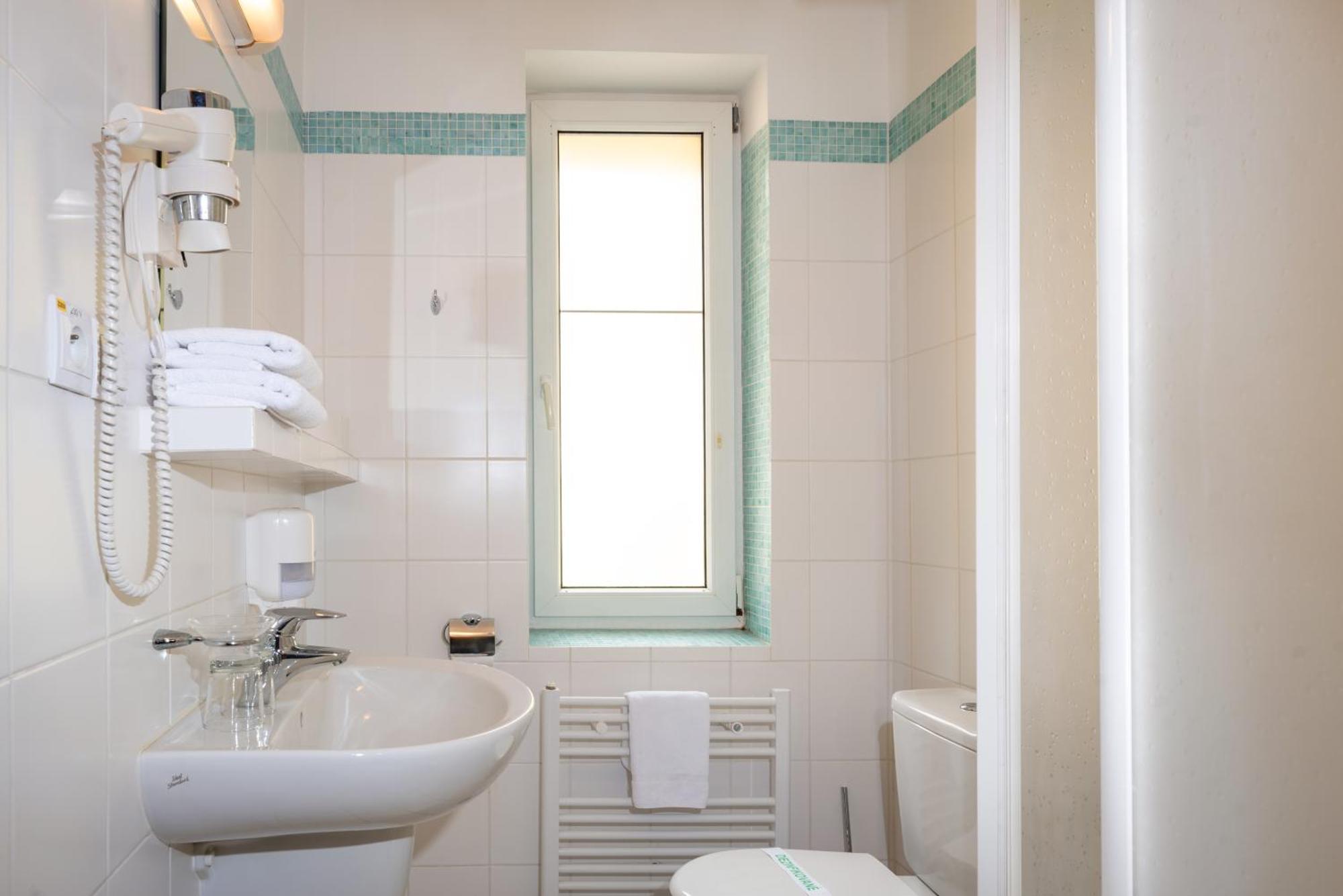 Horsky Hotel Remata Raztocno Екстер'єр фото