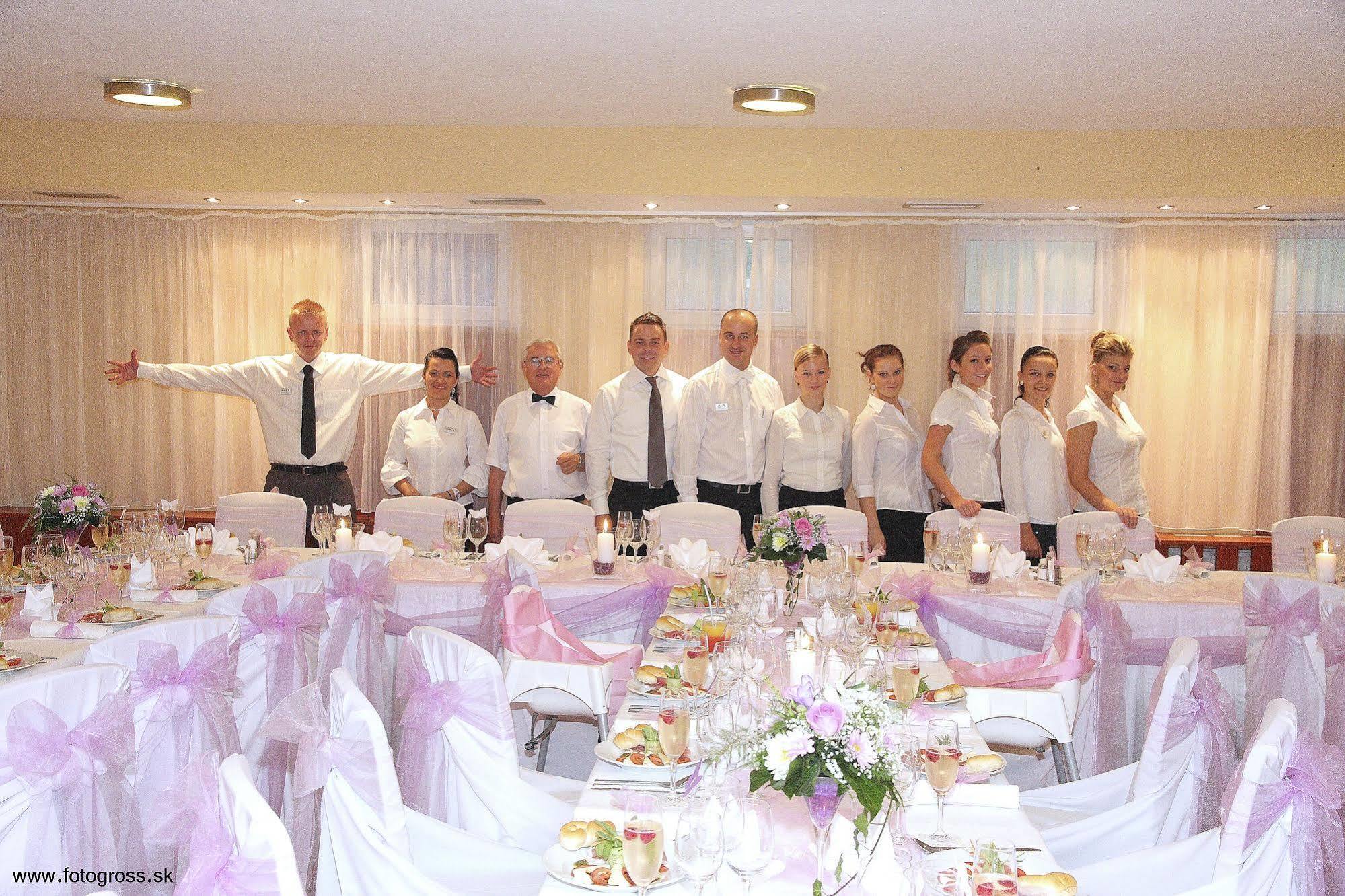 Horsky Hotel Remata Raztocno Екстер'єр фото